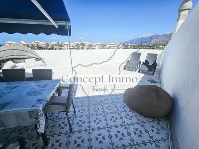 Terrasse; fliesenboden, blick, tageslicht
