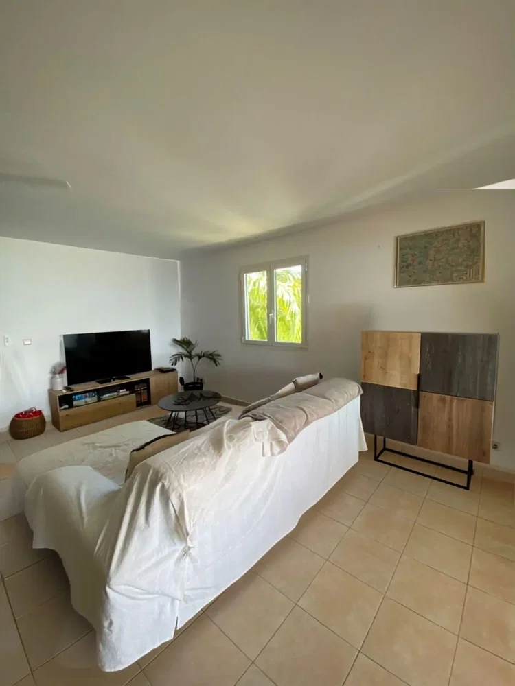 Living room; tile floor, natural light