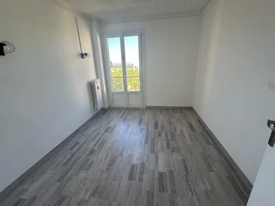 Autre; parquet, lumière naturelle, vue