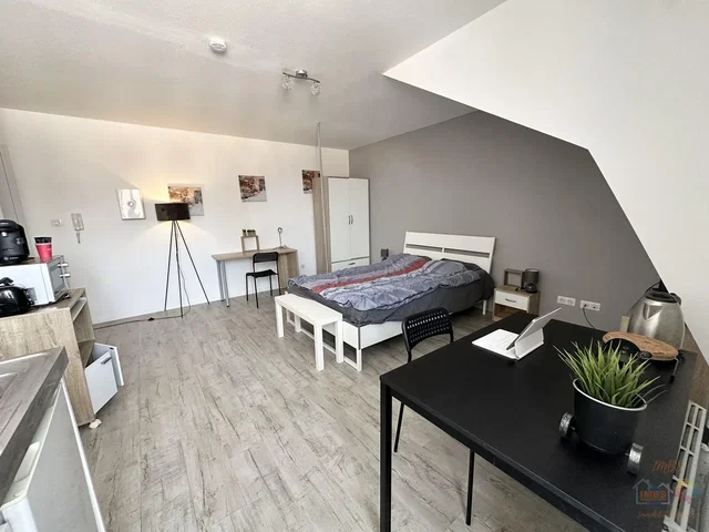 Chambre; parquet, lumière naturelle, style moderne