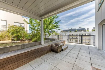 Terrasse; tageslicht, holzbalken