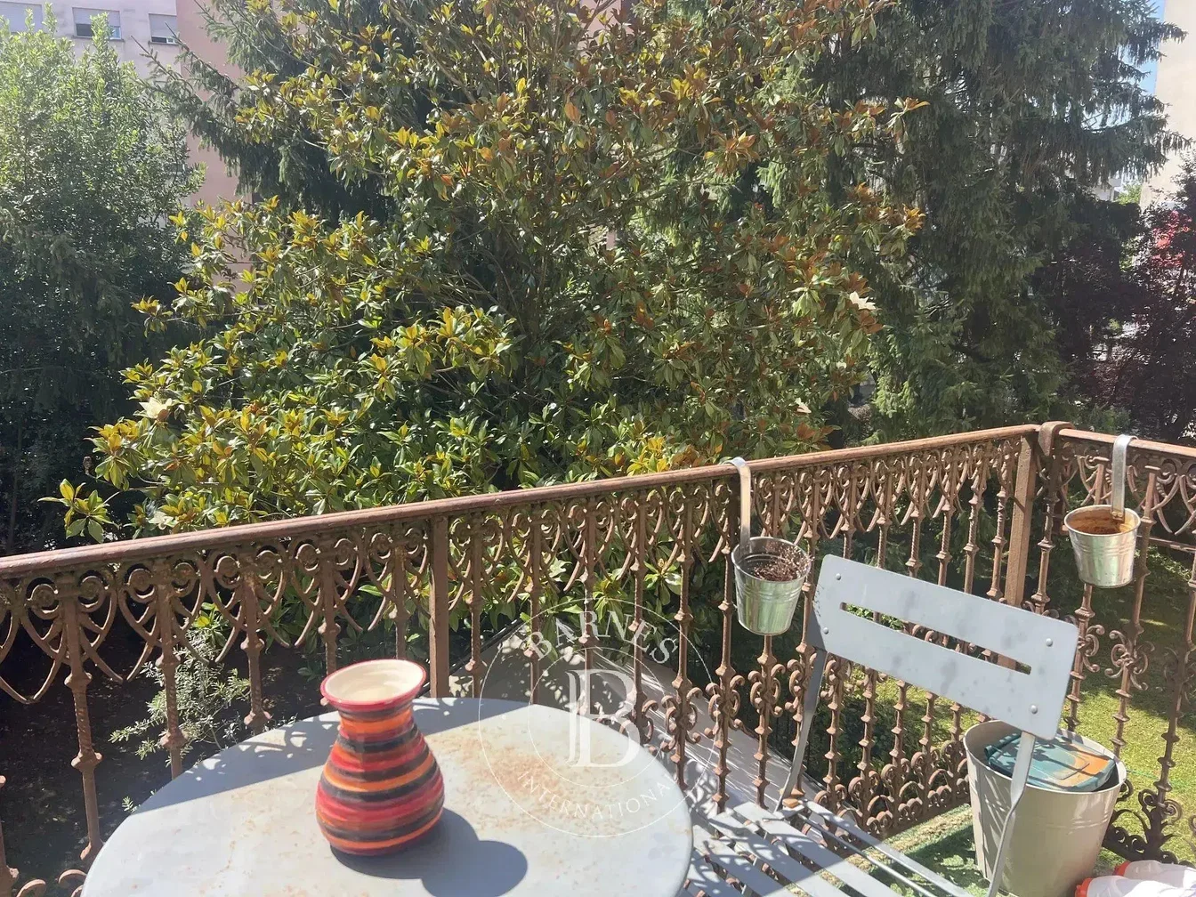 Balcon; lumière naturelle, vue