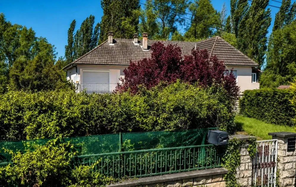 Maison et environs