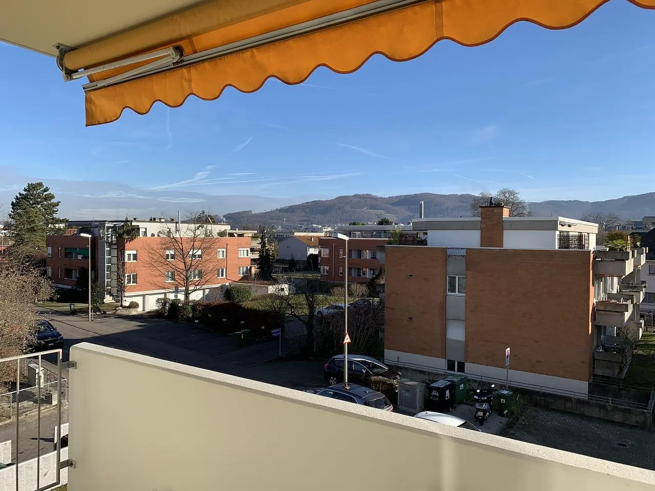 Balcón; vista, luz natural