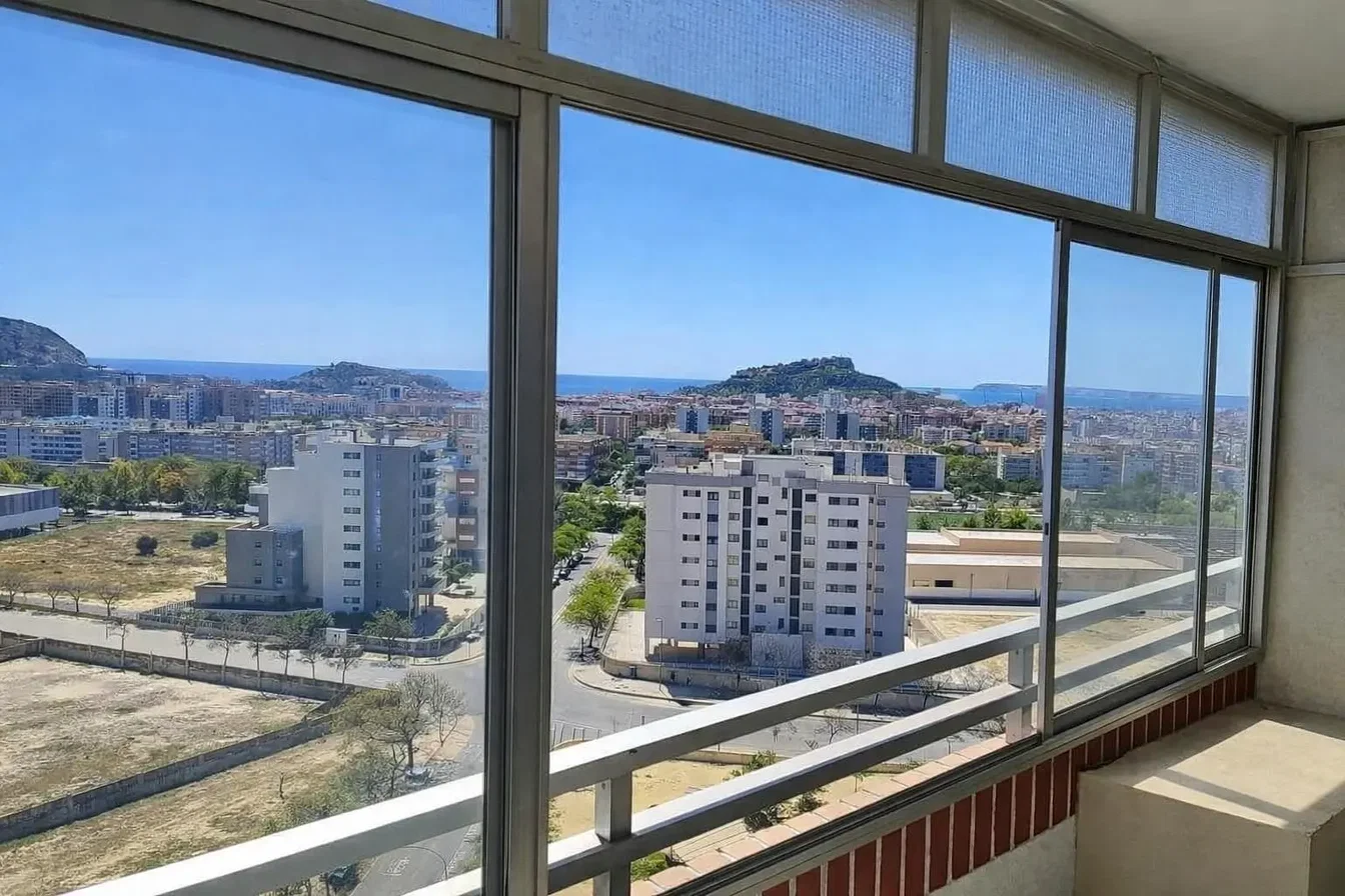 Balkon; výhled, přirozené světlo