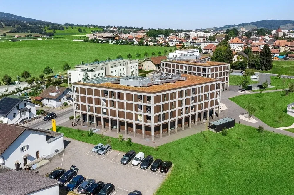Haus und umgebung; blick, tageslicht