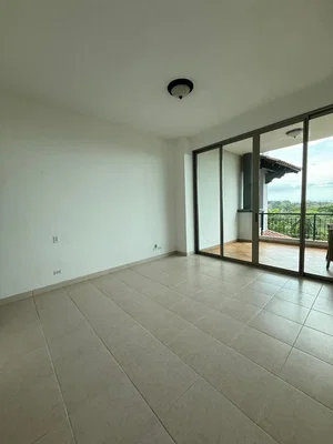 Sala de estar; chão de azulejo, vista, luz natural