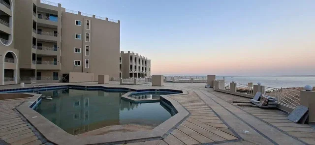 Outro; vista, luz natural
