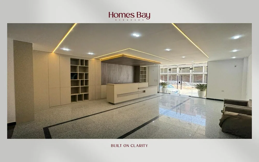 Living room; natural light, tile floor