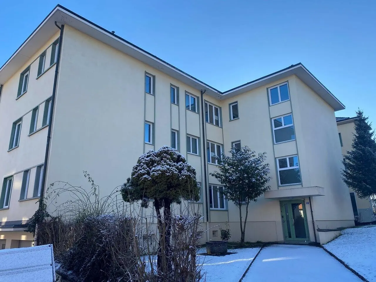 Haus und umgebung