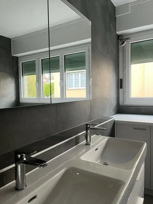 Badezimmer; tageslicht, renoviert