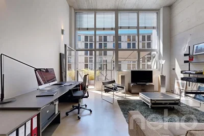 Soggiorno; luce naturale, stile moderno, soffitti alti