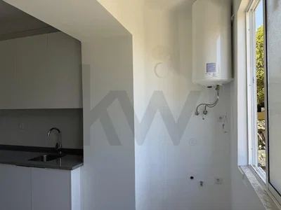 Küche; warmwasserbereiter, tageslicht, blick