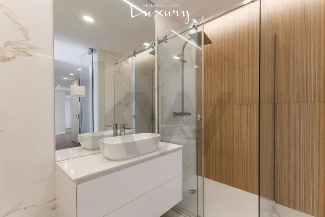 Bagno; ristrutturato, luce naturale