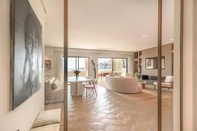 Living room; tile floor, natural light, modern style