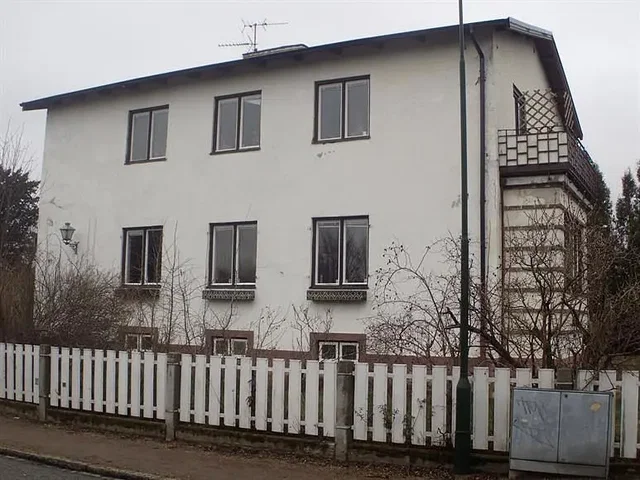 Kuća i okolina