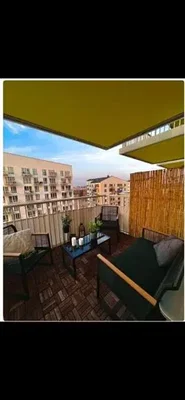 Balkon; manzara, doğal ışık