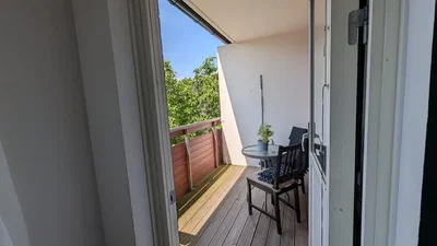 Balkon; pogled, prirodno svjetlo