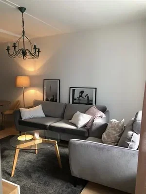 Sala de estar; luz natural, estilo moderno