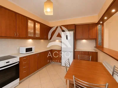 Kitchen; kitchen appliances, tile floor