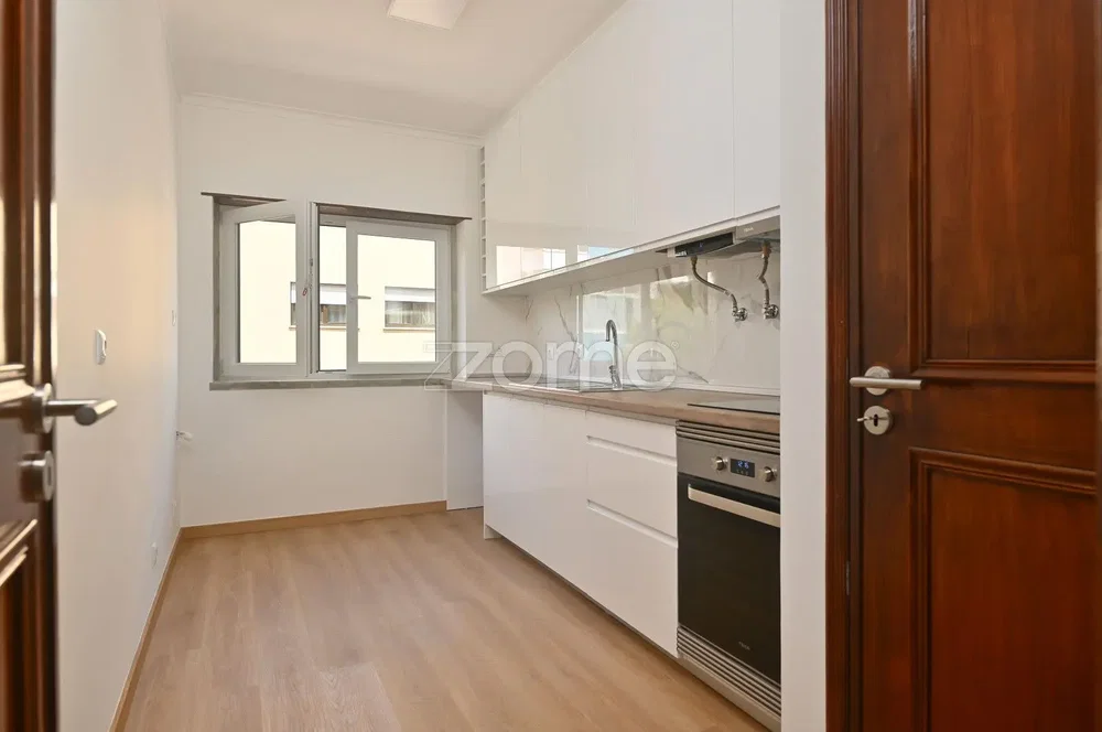 Cuisine; parquet, lumière naturelle, rénové