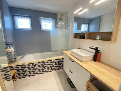 Bathroom; renovated, tile floor, natural light
