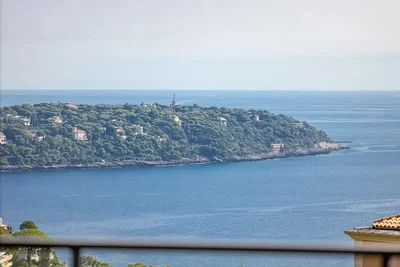Balkon; pogled, prirodno svjetlo