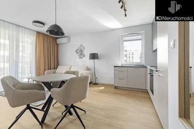 Obývací pokoj; přirozené světlo, moderní styl, dřevěná podlaha