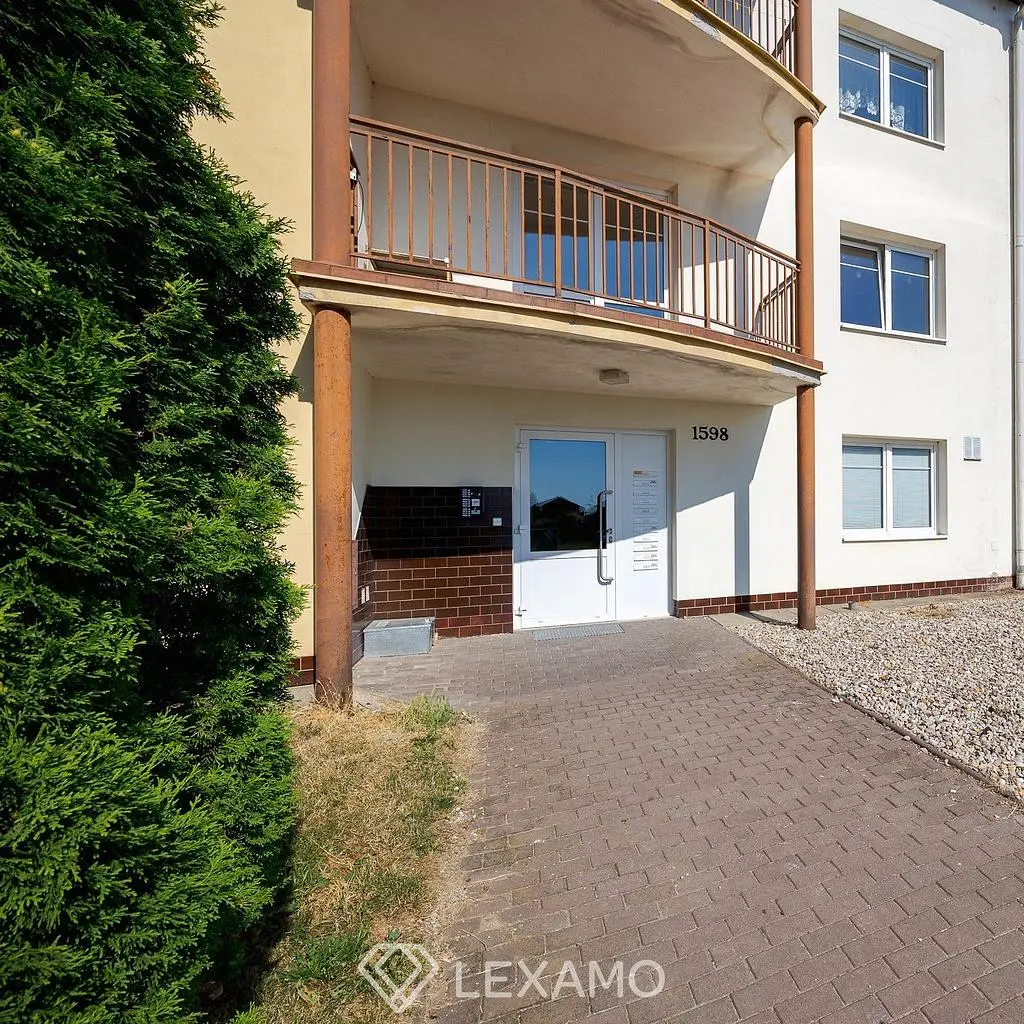 House and surroundings