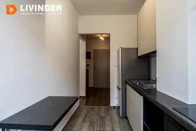 Kitchen; kitchen appliances, natural light