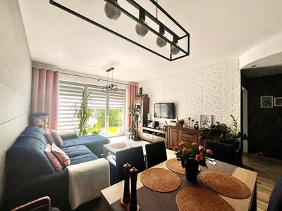 Sala de estar; luz natural, estilo moderno