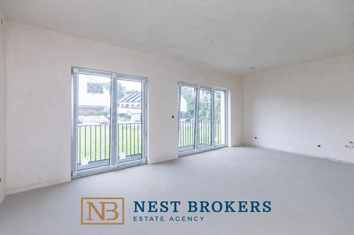 Other; natural light, needs renovation