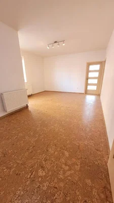Sonstiges; tageslicht, fliesenboden