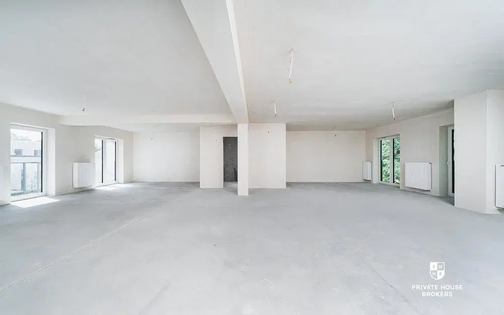 Ostale; prirodna svjetlost, potrebna renovacija