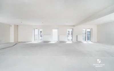 Ostale; prirodna svjetlost, potrebna renovacija