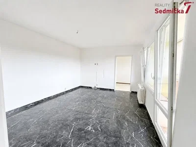 Ostale; pločice, prirodna svjetlost