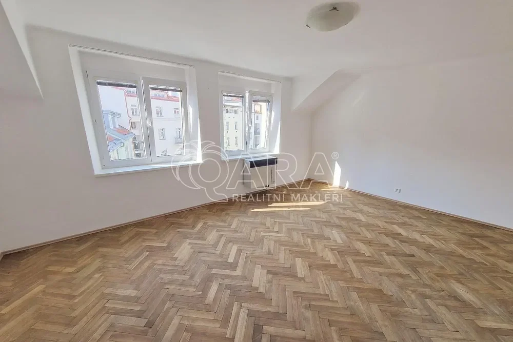 Wohnzimmer; holzboden, tageslicht, blick