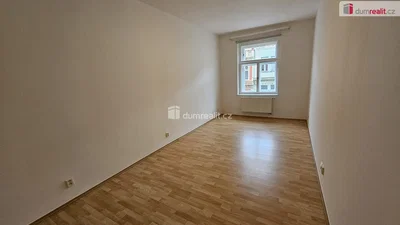Sonstiges; holzboden, tageslicht