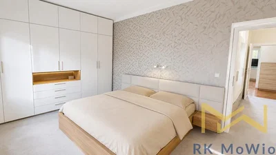 Schlafzimmer; renoviert, tageslicht, moderner stil