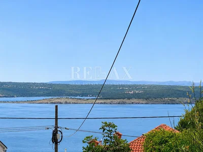 Casa e arredores; vista, luz natural