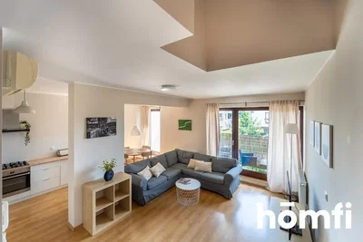 Living room; natural light, wood floor, modern style, kitchen appliances