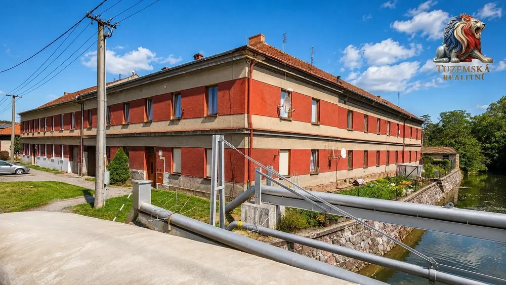 Haus und umgebung