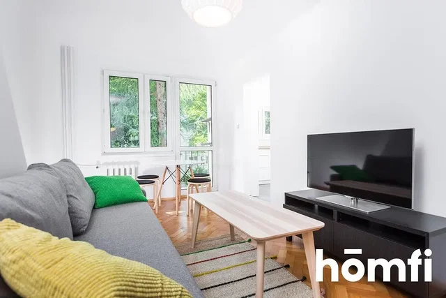 Wohnzimmer; tageslicht, holzboden