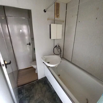 Bathroom; tile floor