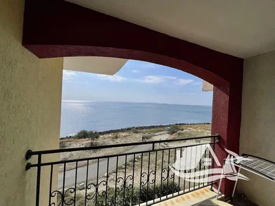 Balkon; pogled, prirodna svjetlost