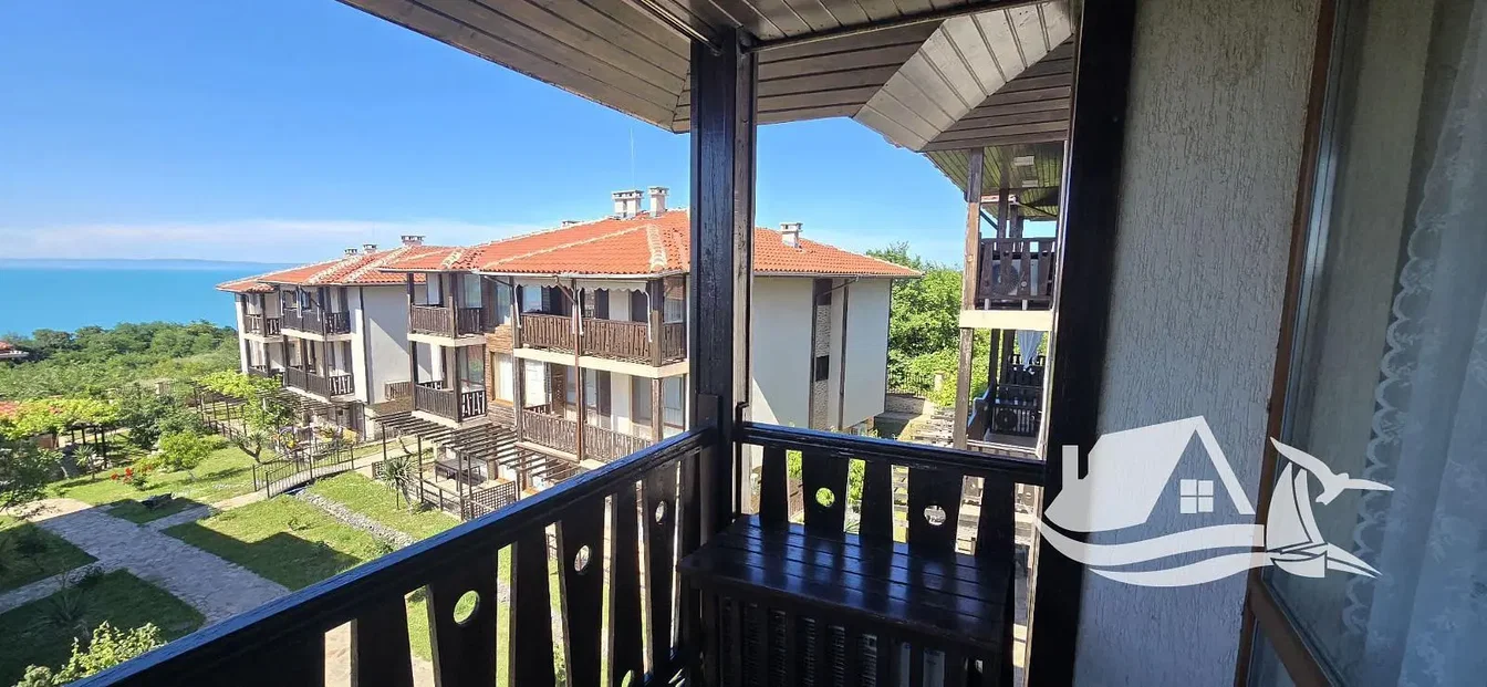 Balcon; vue, lumière naturelle