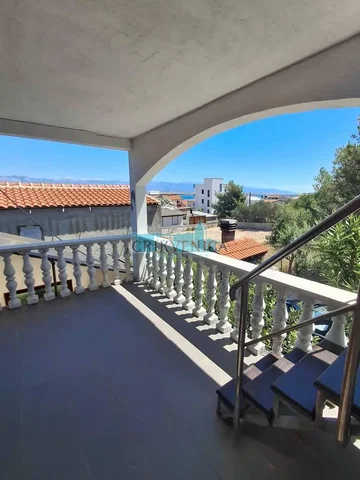 Balkon; widok, światło dzienne