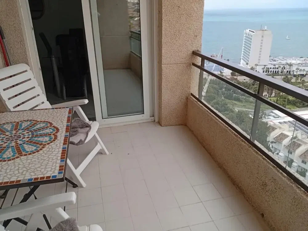 Balkon; blick, fliesenboden