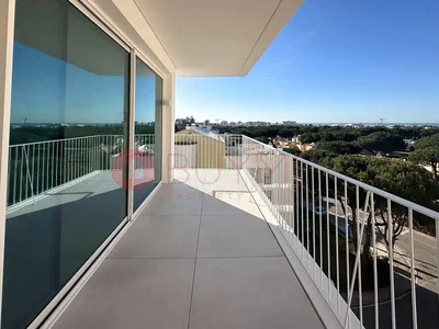 Balcon; vue, carrelage