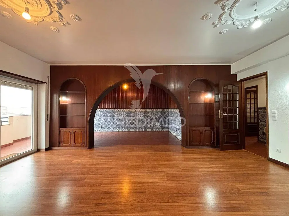 Salon; parquet, lumière naturelle